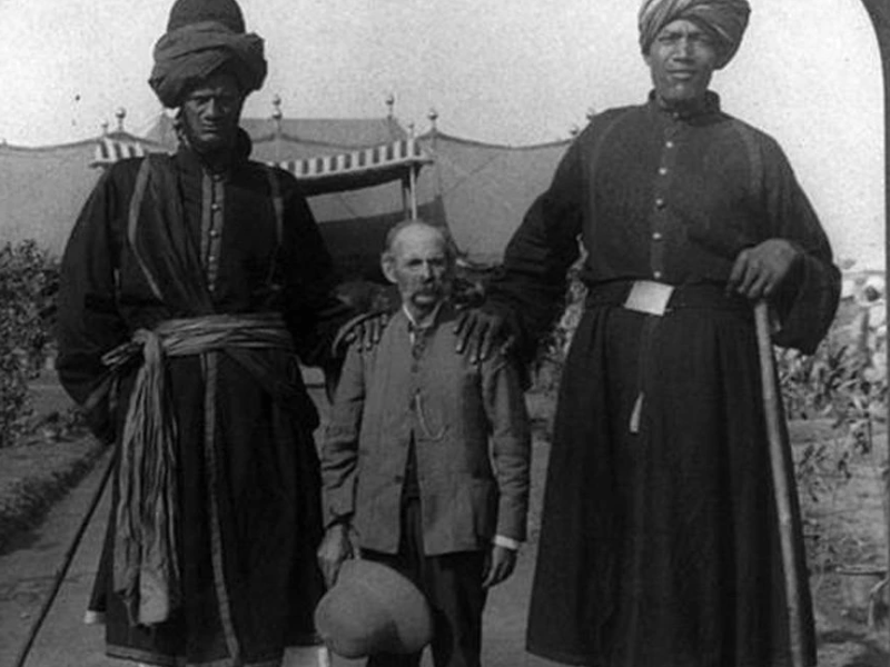 Divovi u Indiji? Kašmirski divovi Delhijskog durbara