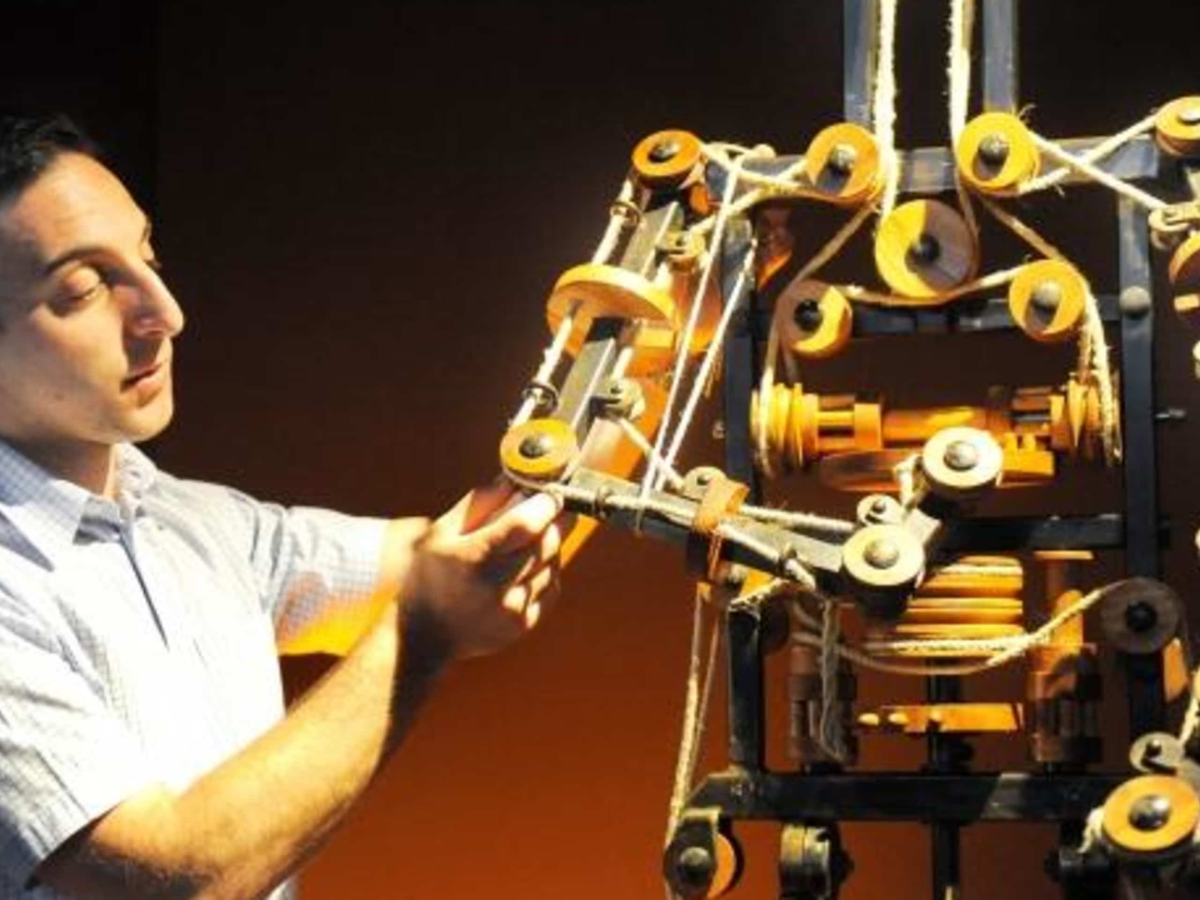 7 drevnih robota i automata